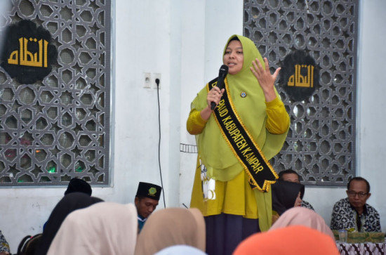 Tutup Sosialisasi Gempur Paud Dalam Rangka Transisi Paud Ke SD Yang Menyenangkan, Bunda Paud Kab. Kampar : Lanjutkan Dengan Menerapkan Penguatannya Di Lingkungan Pendidikan. 