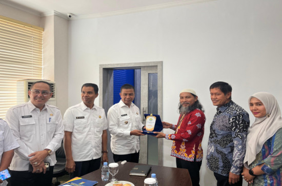 Terima Audiensi FISIP Unri, Bupati Kampar Ahmad Yuzar Ajak Kolaborasi Antara FISIP Unri Dengan Pemda Kampar