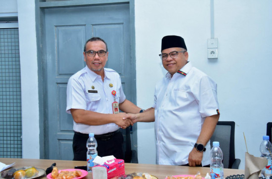 Usai dilantik, Kadis Kominfo Kampar Gelar Pisah Sambut. 