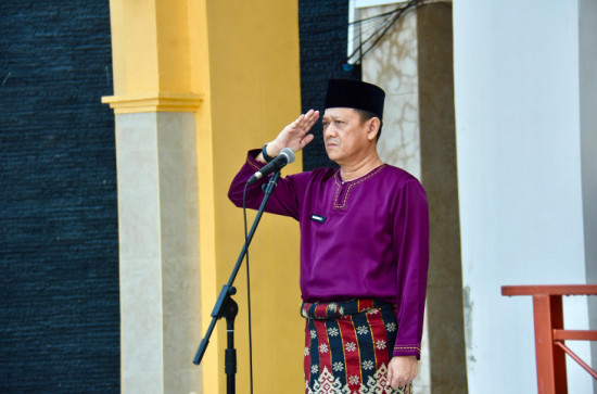 Apresiasi Kesadaran ASN dan P3K yang Hadir Apel Gabungan Awal Bulan, Sekda Kampar ; Sukseskan HUT RI KE-80 Tingkat Kabupaten Kampar. 