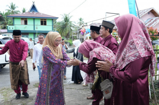 Hadiri Halal Bihalal, Wabup Misharti ; Saya Bangga Dengan Suku Melayu Kubuong. 
