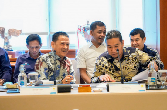 Mewakili Bupati, Sekda Kampar Dampingi Gubernur Riau dalam Kunjungan Kerja ke Kantor Pusat PLN. 