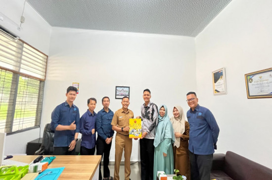 Kembangkan Tekhnologi Informasi Diskominfo Kampar Tandatangani MoU dengan Politeknik Kampar 