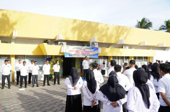 Lewat Apel di Inspektorat Kab. Kampar, Bupati Minta Dukungan Pegawai Pengawas dan Auditor Handal Demi Wujudkan Birokrat Yang Bersih.