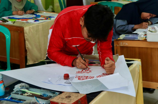 Khat Kampar Miliki Potensi Besar untuk Terus Berkembang, Juri MTQ ke-54 Abdul Latif Hasyim Dorong Pembinaan Seni Kaligrafi di Kampar