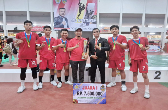 Tundukkan Pekanbaru 2-1 Di Final, Kampar Raih Gelar Juara Liga Sepak Takraw Riau 2025. 