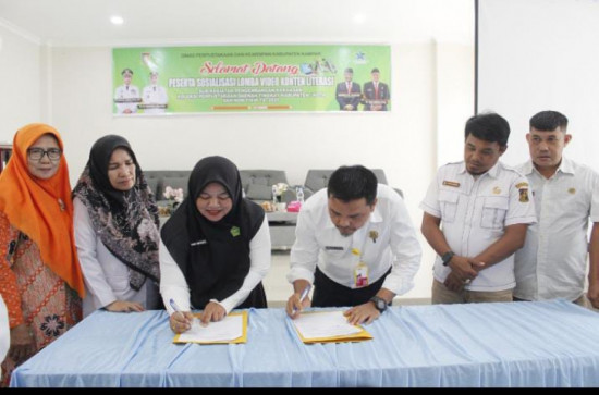 Pacu Semangat Literasi Di Kab. Kampar, GOW Kab. Kampar Tandatangani MoU Dengan Dinas Perpustakaan Dan Arsip Kab. Kampar