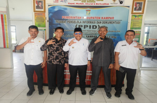 Kadiskominfo Kampar Sambut Kunjungan Kerja DPRD Kota Padang. 