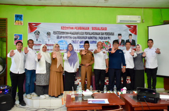 Pemkab Kampar dan BNK Kampar Berikan Sosialisasi P4GN & PN Kepada Siswa MAN 1 Kampar Kuok. 