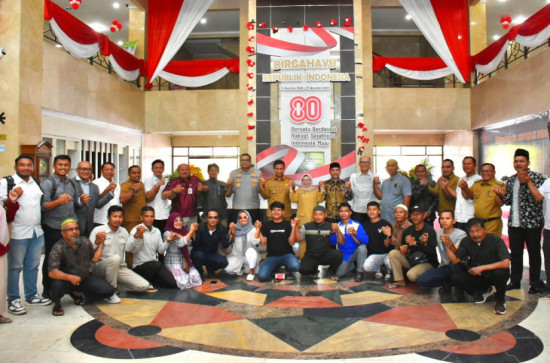 Musyawarah Mufakat, Bupati Kampar H. Ahmad Yuzar Ucapkan Terimkasih atas Kesepakatan PT. Ciliandra dan Masyarakat Desa Siabu. 