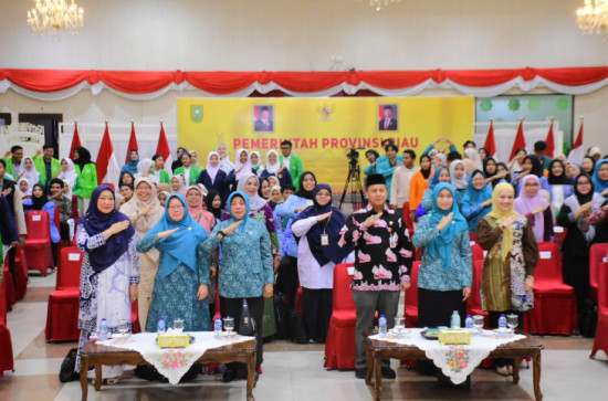Ketua TP-PKK Kampar Hadiri Launching Program GEMPITA Riau dan Penandatanganan Kerja Sama 15 Perguruan Tinggi se-Riau