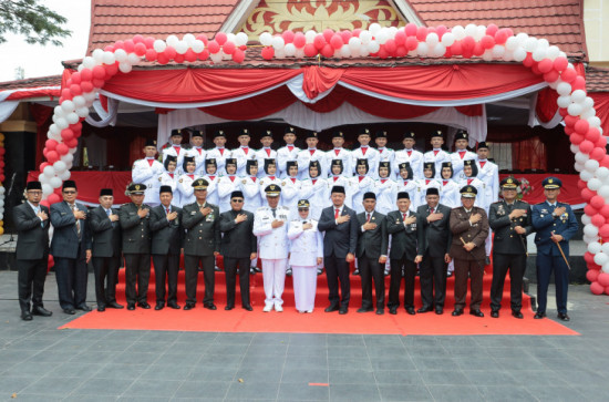 Bupati Kampar Puji Paskibraka yang Sukses Jalankan Tugas Mulia Tanpa Cacat. 