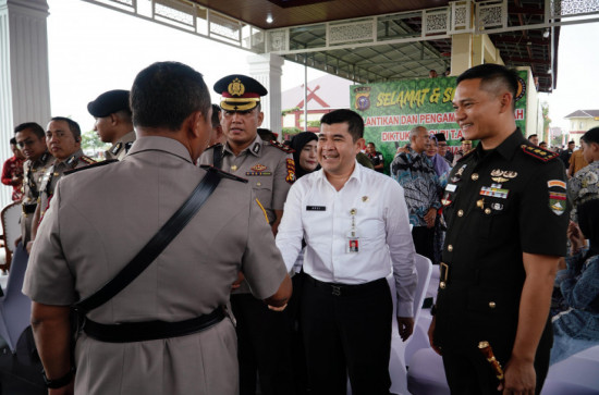 Pj Sekda Kampar Ardi Mardiansyah Hadiri Pelantikan Diktukba Polri Angkatan 53 Tahun 2025. 