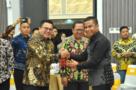 Pisah Sambut Kajari Kampar Sapta Putra Kepada Dwianto Prihartono, Bupati Kampar Sampaikan Mohon Do’a dan Sinergitas Dalam Menjalankan Roda Pemerintahan Yang Lebih Baik.