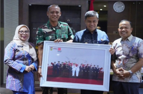 Silaturahmi Penuh Kehangatan, Bupati dan Wabup Kampar Lepas Tugas Dansathanlan Letkol Pom Eka Wahyudi