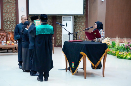 Wakil Bupati Kampar Lantik 20 PNS dalam Jabatan Fungsional