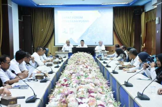 Sekda Kampar Pimpin Rapat Tindak Lanjut Perizinan Berkaitan Dengan  Rencana Tata Ruang