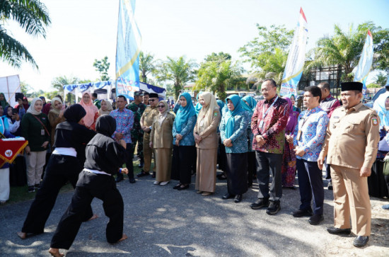 Puncak Harganas ke 32 Tingkat Provinsi Riau di Kecamatan XIII Koto Kampar Sukses digelar. 