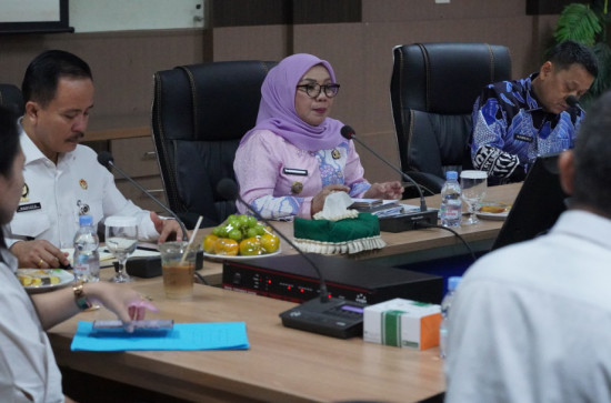 Terima langsung Dengan Utusan Kemenko Polhukam RI , Wakil Bupati Kampar Dr Misharti Nyatakan Komitmen dan Dukung Penuh Program Strategis Nasional . 