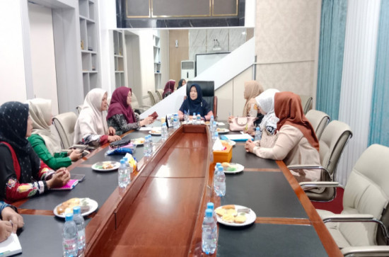 Bunda Paud Kab. Kampar Pimpin Rapat Persiapan Senam Massal Anak Indonesia Hebat Tahun 2025.