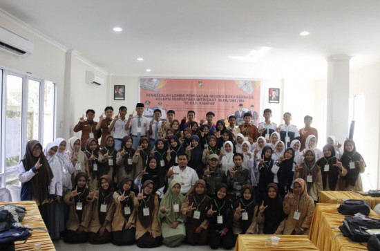 Dispersip adakan Pembekalan terhadap Peserta Lomba Resensi Buku tingkat SLTA Sederajat