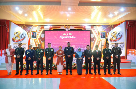 Hadiri Syukuran HUT Bhayangkara, Wabup Kab.Kampr Misharti Apresiasi Dedikasi Polres Kampar