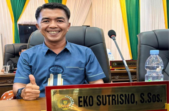 Peserta Antusias Ikut Tes Selter JPTP Pemda Kampar, Ketua Fraksi Nasdem Eko Sutrisno Berikan Apresiasi