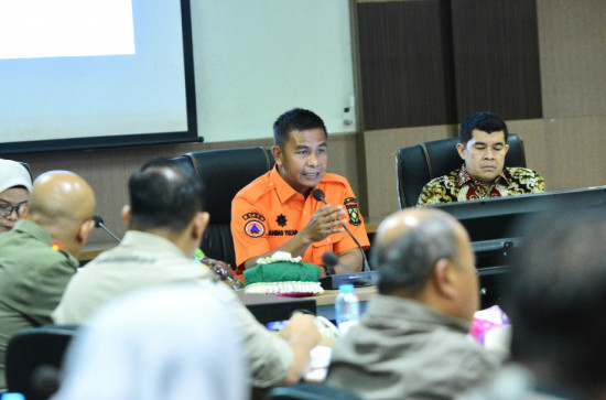 Genjot PAD Kampar, Bupati Kampar Pimpin Rapat Percepatan Penerimaan PAD  Kampar Tahun 2026