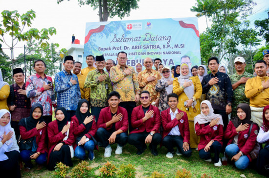 Sambut Kepala BRIN RI, Wakil Bupati Kampar Komitmen Jalin Kolaborasi Dorong pertumbuhan ekonomi Daerah Sejalan keberlanjutan lingkungan Berbasis Riset dan Inovasi.