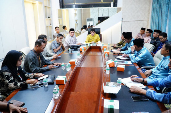 Pj. Sekda Kampar Pimpin Rapat Persiapan Pelantikan HKTI Prov. Riau Dan Panem Raya Padi. 