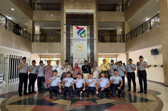 Wakil Bupati Kampar Terima Audiensi Taruna PTDI/STTD Pola Pembibitan Kabupaten Kampar