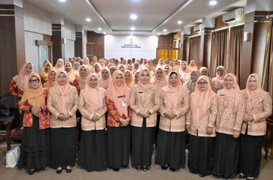 Dharma Wanita Persatuan Kabupaten Kampar Gelar Sosialisasi Sekolah Lansia