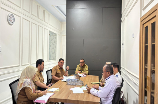 PPID Utama Laksanakan Mediasi dan Koordinasi Bersama Dishub dan BPKAD Terkait Permohonan Informasi Publik