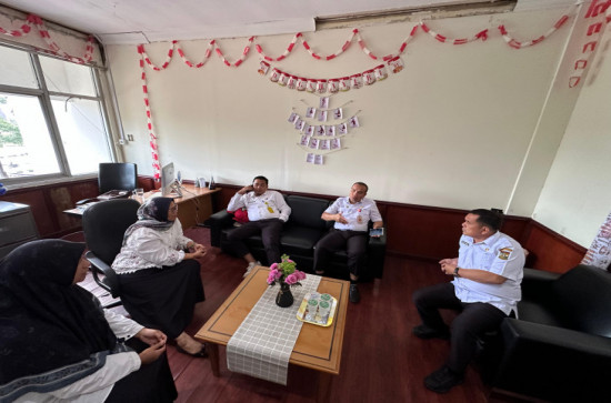 Sinergitas Program, Kominfo Kampar Lakukan Kunjungan ke Diskominfo dan Statistik Riau 