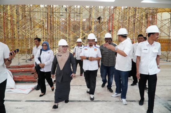 Wakil Bupati Kampar Tinjau Progres Renovasi Masjid Islamic Center