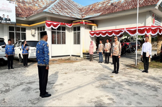 Jadi Pembina Upacara 17 Agustus 2026 Dilingkup Bawaslu, Ketua Bawaslu Kampar : Mari Kita Teladani Perjuangan Pahlawan Lewat Tugas Pengawasan