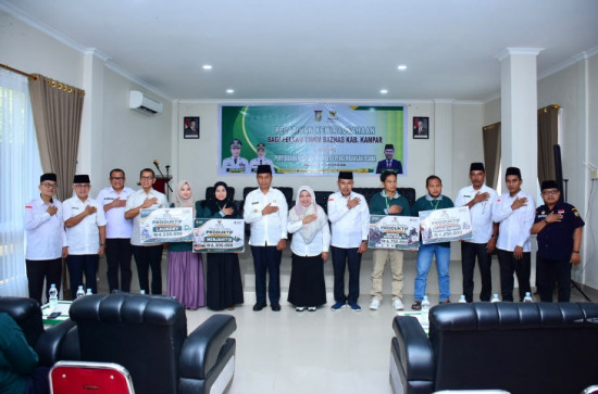 Tingkatkan Kesejahteraan Melalui Pelatihan Usaha Baznas, Bupati Kampar H. Ahmad Yuzar Buka secara Resmi Pelatihan Kewirausahaan Sekaligus Serahkan Bantuan Kepada Mustahik