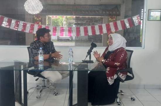 Ketua GOW Kab. Kampar Jadi Narasumber Di Talk Show Perempuan Dan Kemerdekaan Bersama Radio Swara Kampar