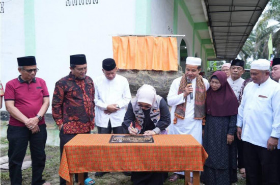 Wakil Bupati Kampar Resmikan Mssjid Al-Fitriyah dan Peringati Isra Mi’raj Nabi Muhammad SAW 1447 H