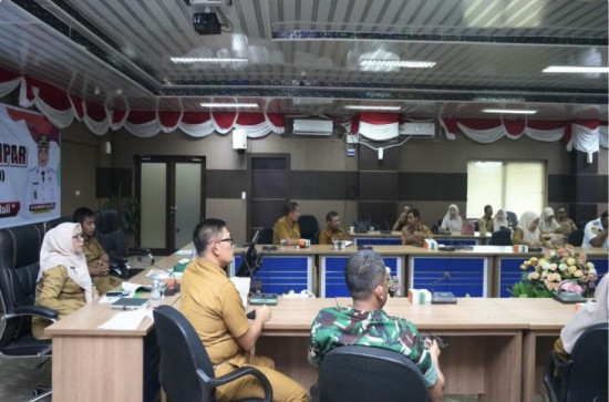 Bupati Kampar Ikuti Rakor Pengendalian Inflasi dan Evaluasi Program 3 Juta Rumah Bersama Kemendagri