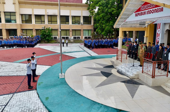 Upacara Hari Perhubungan Nasional, Bupati Kampar Tekankan Pentingnya Disiplin ASN