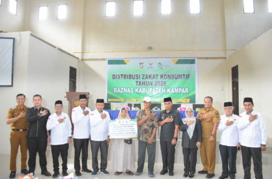 Baznas Kab. Kampar Distribusikan Zakat Konsumtif Tahun 2026