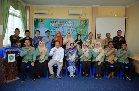 LKKS Kabupaten Kampar Berikan Pembinaan dan Bantuan Sosial Kepada 6 Panti Asuhan