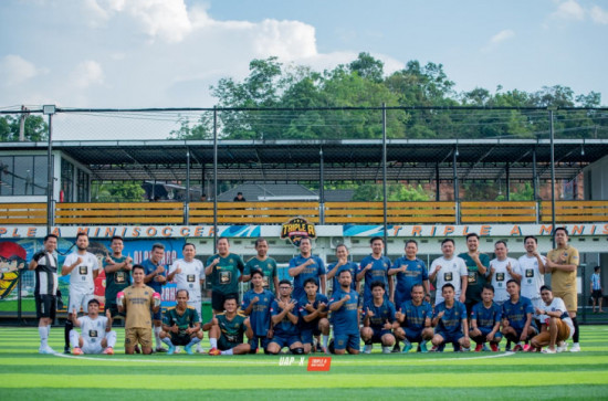 Jalin Silaturahmi dan Jaga Kebugaran, Diskominfo Kampar Menang 4-3 Hadapi tim Bapenda Kampar dalam Laga Persahabatan Mini Soccer