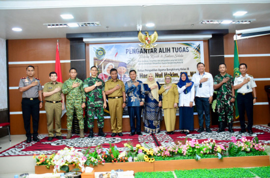 Hadiri  Alih Tugas Ketua Pengadilan Agama Bangkinang, Bupati Kampar Apresiasi Sinergi  dalam pelayanan hukum dan keadilan Untuk Masyarakat Kampar.